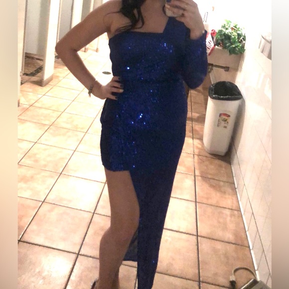 Sequin Dress - Picture 2 of 3